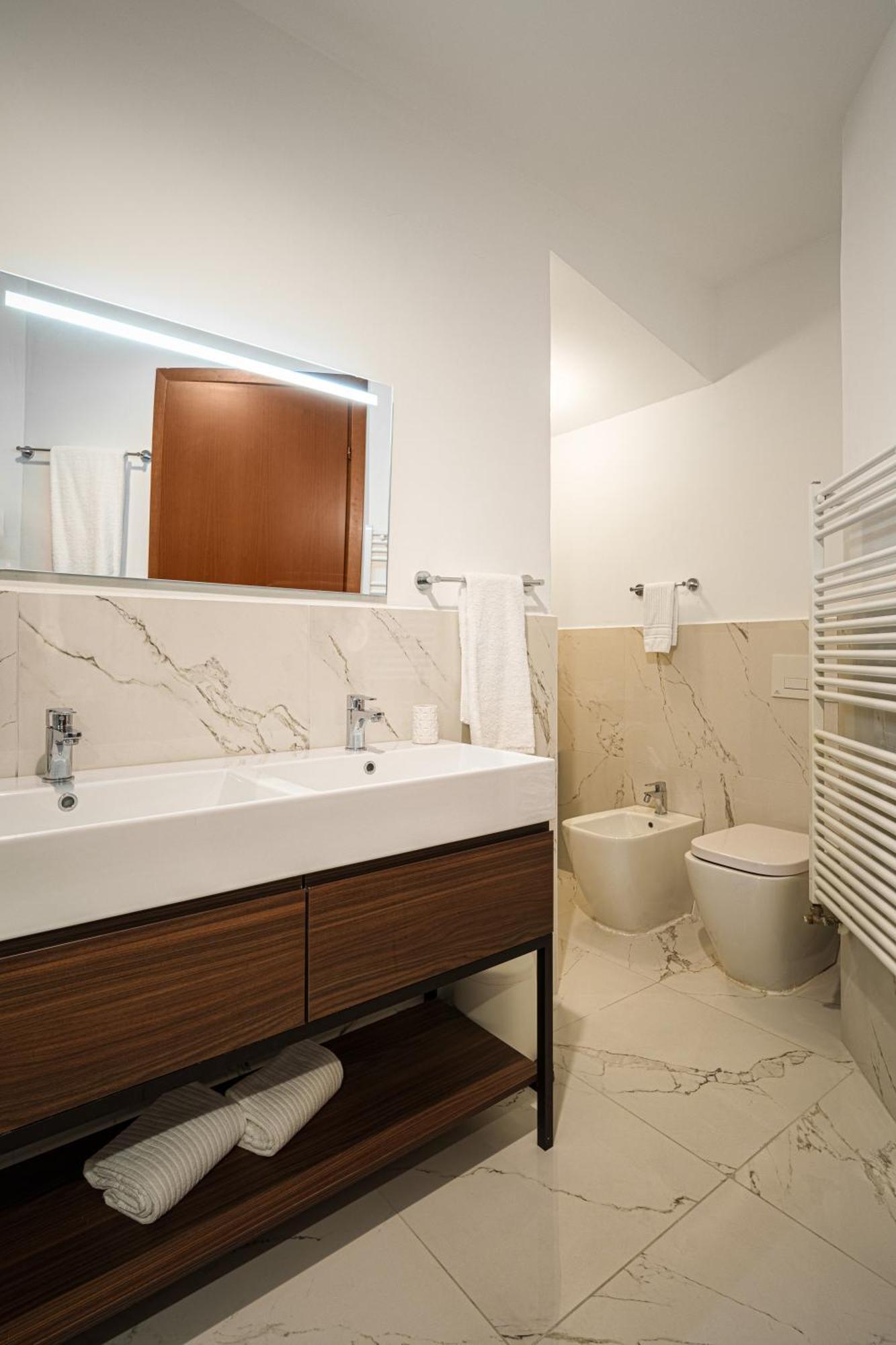 Accomodo Mit38 Trivano Porta Venezia Appartamento *